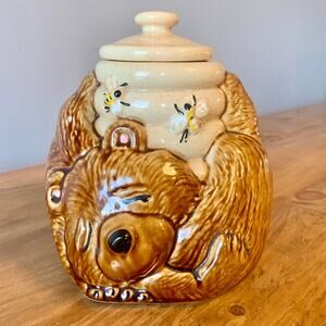 McCoy Vintage Ceramic Cookie Jar Sleeping Bear With Honey Pot & Bees USA
